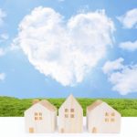 青空と家の画像